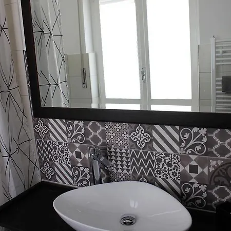 Wanderlust Oda ve Kahvaltı 2*