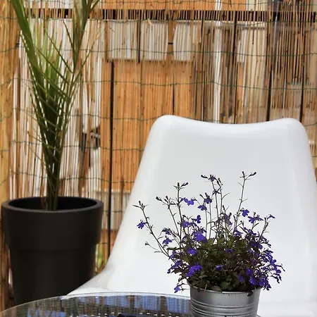 Wanderlust Couette-café