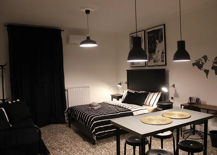 Wanderlust 2* レッチェ