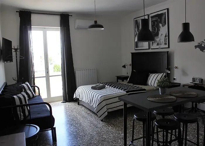 Wanderlust ベッド・アンド・ブレックファスト レッチェ