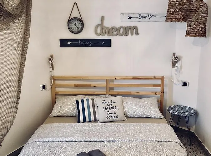 Wanderlust ベッド・アンド・ブレックファスト 2*